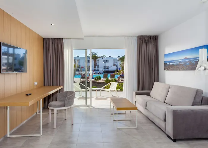 מלון Bluesea Bahia De Lobos 4*