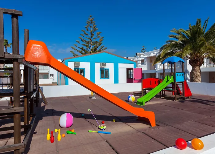 Bluesea Bahia De Lobos מלון קורלחו