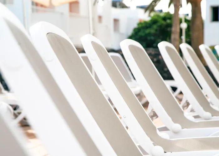 Hotel Bluesea Bahia De Lobos 4*